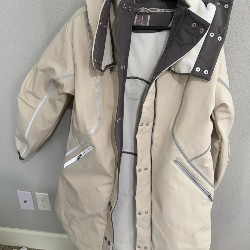 Free people rain jacket size small - Picture 1 of 3